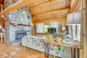 Alexandria Cabin w/ Patio, Grill & Deck - Image 4