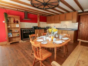 The Farmhouse - Image 5