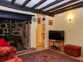 Fox Hat Cottage - Image 5