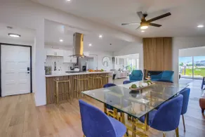 The San Diego Sunrise Abode - Image 3