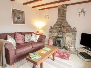 Lynton House - Image 2