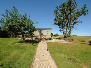 Orchard Retreat - Image 3