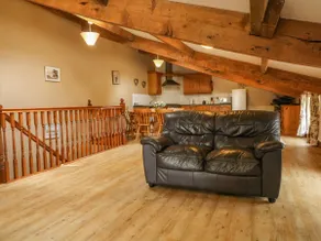 Stable Cottage - Image 4