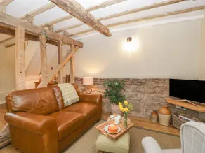 Pool Cottage - Image 4