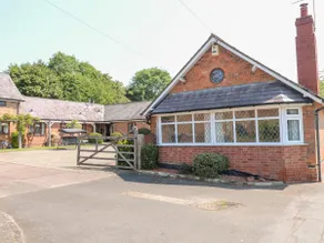 Elm Tree Cottage - Image 2