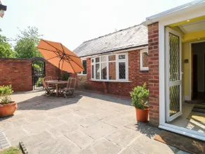 Elm Tree Cottage - Image 3
