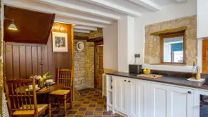 Armada Cottage, Charlbury, Close to Pub - Image 4