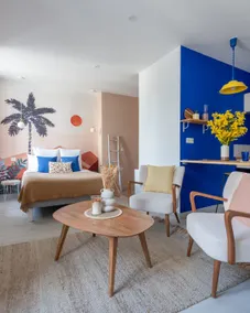 *Le Majorelle* in the heart of downtown Nevers - Image 5