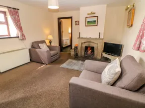 Downsdale Cottage - Image 5
