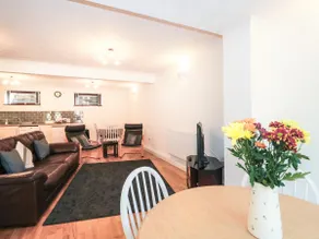 Quarry Cottage - Image 4