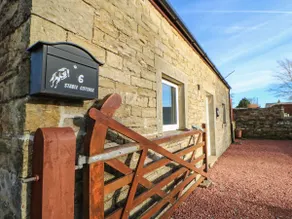 Stable Cottage - Image 3