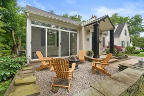 Irondequoit | Walk to Lake Ontario | Fire Pit - Image 4