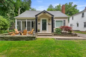 Irondequoit | Walk to Lake Ontario | Fire Pit - Image 5