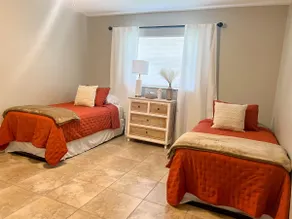 Dade City 2BR Unit 2 | Monthly Rates, Pets OK - Image 5