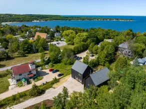 Modern Loft Suite · Walk to Downtown Egg Harbor - Image 4