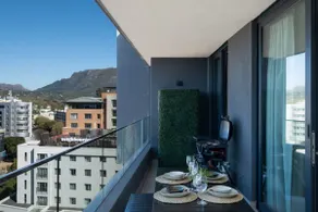 Newlands Peak - Spacious one-bed apartment - Image 4