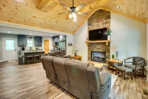 Ellijay Retreat w/ Access to Community Pools! - Image 4