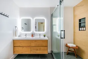Sleek 3BR Home + EV Charger + Near DTLA #TravelSGV - Image 5