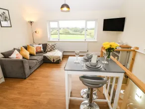 Ty Gwair The Hayloft - Image 3
