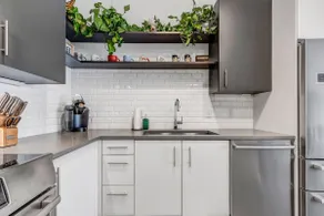 Jungle Loft: 2Bd Condo In RinoArtsDistrict - Image 3