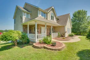Country Living w/ Spacious Yard: Sibley Unit! - Image 2