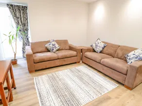 3 Barn Cottages - Image 2