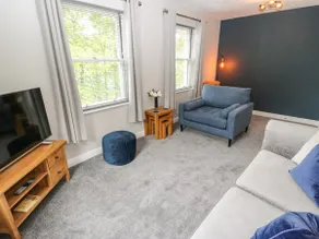 Victoria House - Image 2