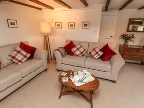 Lavender Cottage - Image 3