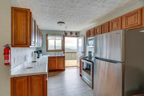 Mountain Retreat w/ Fire Pit in Flat Rock! - Image 3