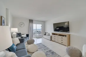 Beachfront Condo in Gulf Shores w/ Pool Access! - Image 5