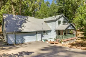 Near Dtwn: Twain Harte Home w/ Furnished Deck! - Image 3