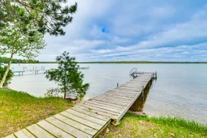 Higgins Lake House w/ Swimming Dock! - Image 5