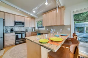 Higgins Lake House w/ Swimming Dock! - Image 2