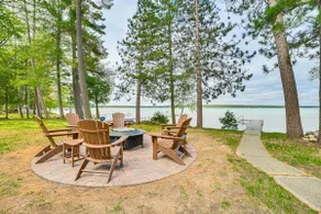 Higgins Lake House w/ Swimming Dock! - Image 4