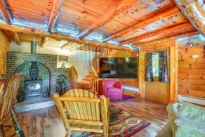 Charming Wellesley Island Cabin Near State Parks - Image 3