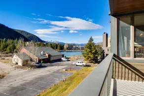 1 Mi to Keystone Resort: Mtn-View Family Escape! - Image 2