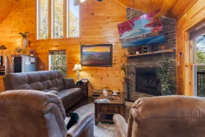 Whispering Pines Retreat By Ghosal Luxury Lodging - Image 3
