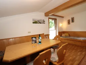 Quaint Apartment in Finkenberg near Ski Lift - Image 3