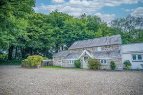 The Lodge - 2 Bedroom Cottage - Princes Gate - Image 3