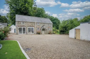 The Stables - 2 Bedroom Cottage - Princes Gate - Image 3