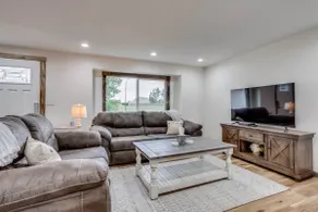 Luxury Spacious House Great for a Family Retreat - Image 5