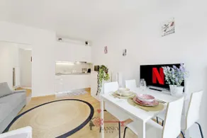 Violet Suite 5 Lugano City for 3 Guest -By EasyLife Swiss - Image 4
