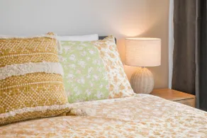 Tranquil 2 Bed Oasis in Canberra CBD with Netflix - Image 5