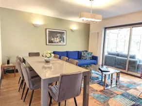 Paradigm Villa, Oxford,5 Bedroom, 5 Free Parking Spaces - Image 2