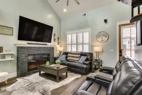 Greenwood Getaway w/ Furnished Patio & Lake View - Image 4