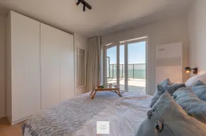 Penthouse Floor, amazing sunsets from the top - Image 3