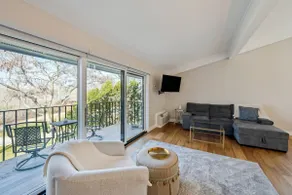 Elegant 4-Season Lake Geneva Condo w/ Fireplace! - Image 3