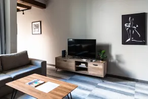 Valletta Stylish 2BR Flat by Arco Collection - Image 2