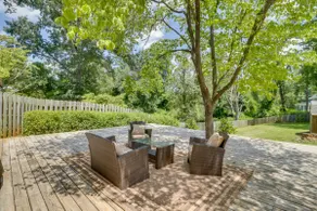 Charming Retreat in Charlottesville w/ Deck! - Image 3