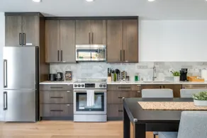 Modern 1BR Suite - U Village, UW & Downtown Access - Image 4